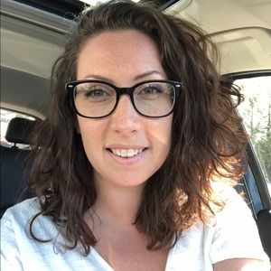 Meet your Posher, Rebecca